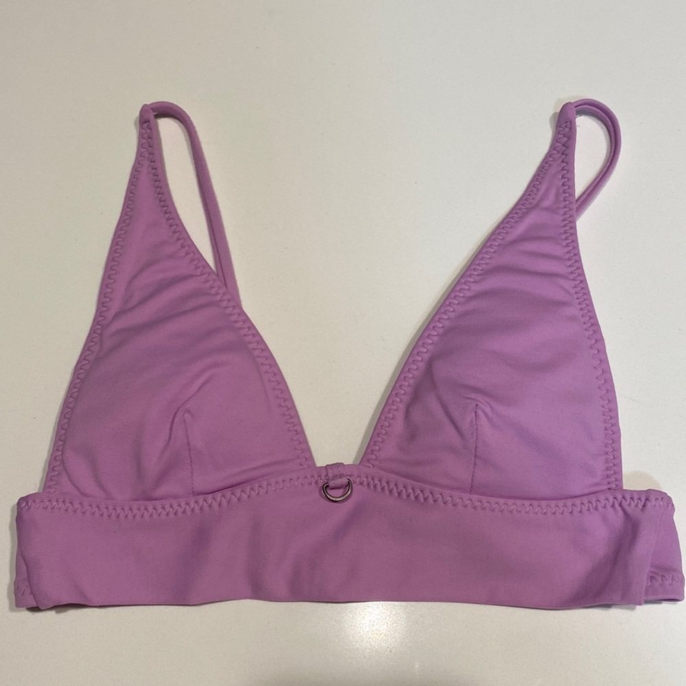 Hurley orchid lavender bathing suit top - like new